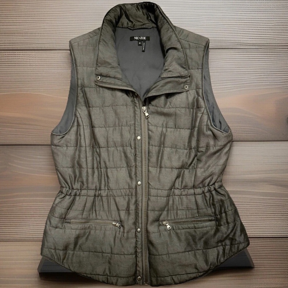 NIC + ZOE Vest Womens Medium Dark Gray Soft Quilted Full Zip Front Pockets NWT